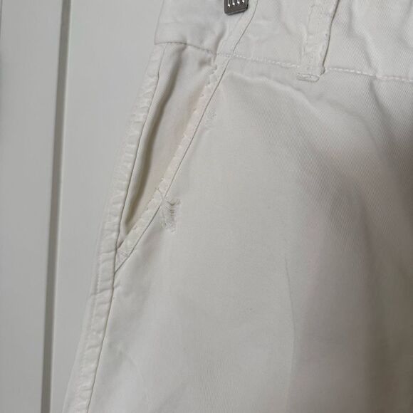 J Crew Shorts 4.5'' Womens Sz 8 White Chino Distressed Coastal Beach Summer - Picture 3 of 14